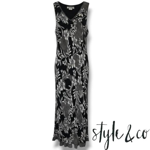 Style & Co Collection Petite Black Floral Maxi Dress – Size 10P gently used - Picture 8 of 8